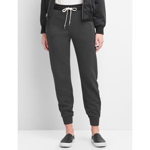 GAP TALL French Terry Joggers w/ Zip Pockets